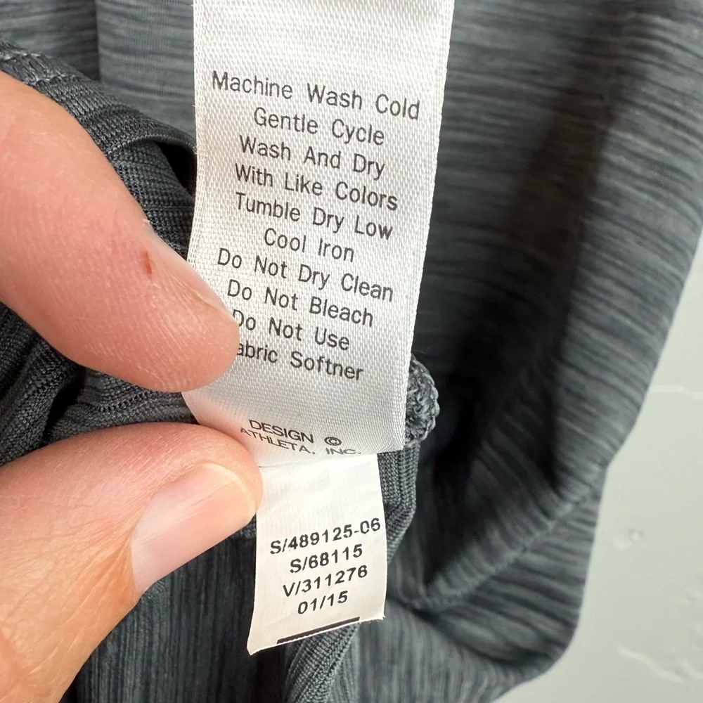 Athleta Shadow Stripe Chi Tee Gray Workout Athletic Short Sleeve Shirt 1X - Picture 6 of 9